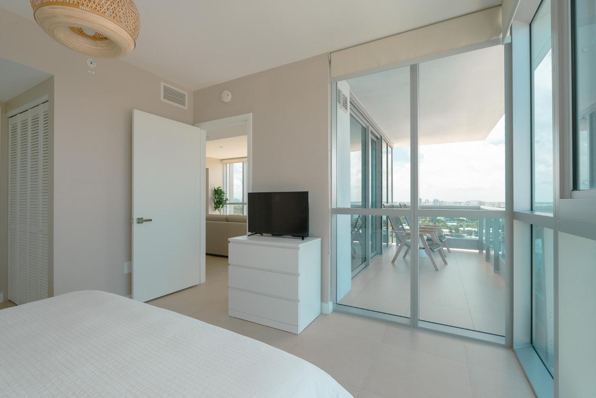 Ocean 2 Sky At Monte Carlo Miami Beach Zimmer foto