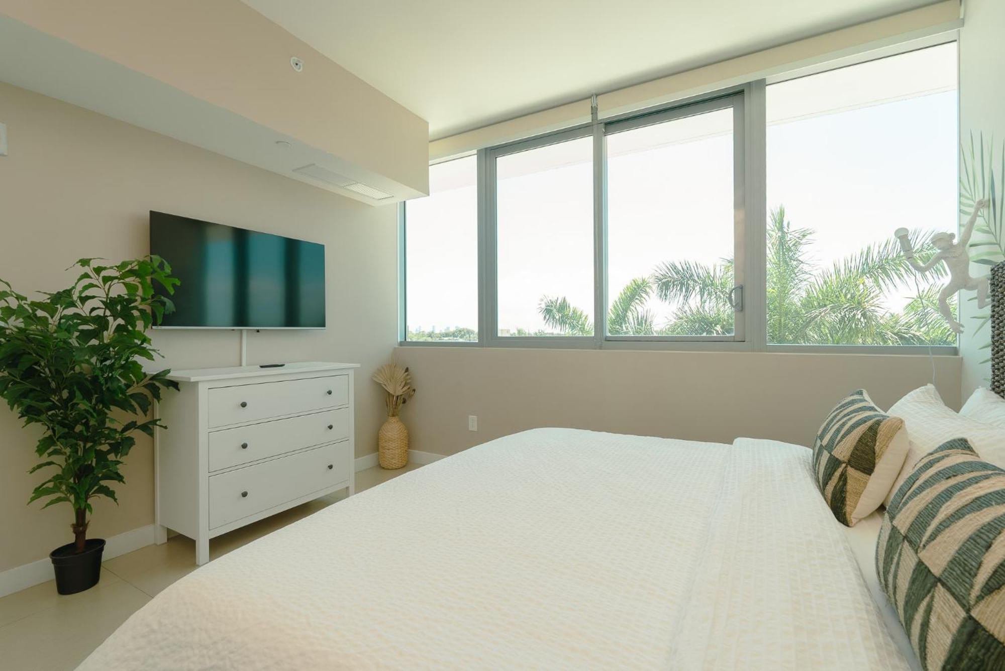 Ocean 2 Sky At Monte Carlo Miami Beach Exterior foto